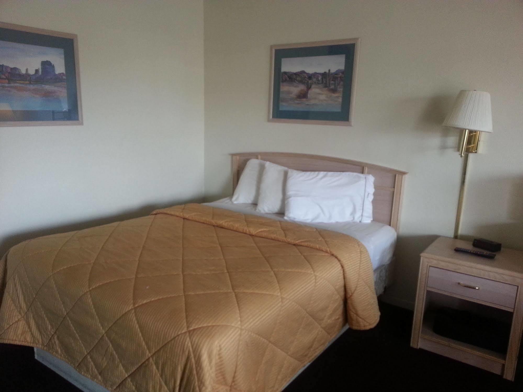Satellite Inn Alamogordo Εξωτερικό φωτογραφία